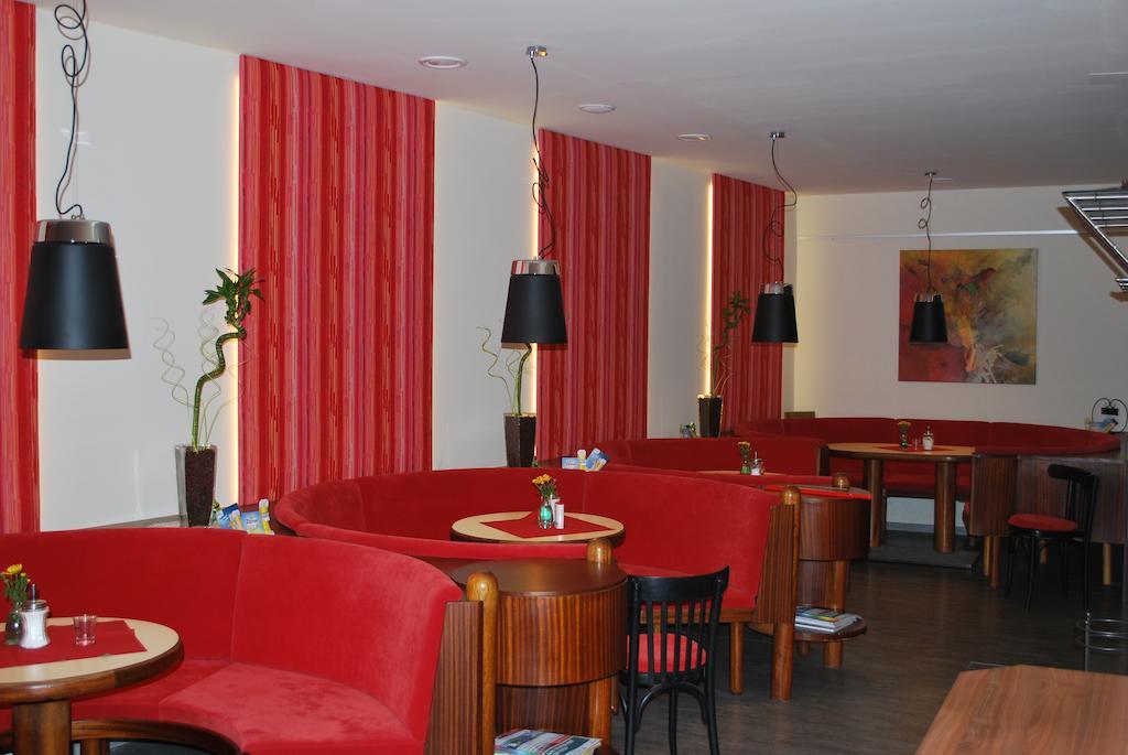 אנס Hotel Restaurant Lauriacum מראה חיצוני תמונה